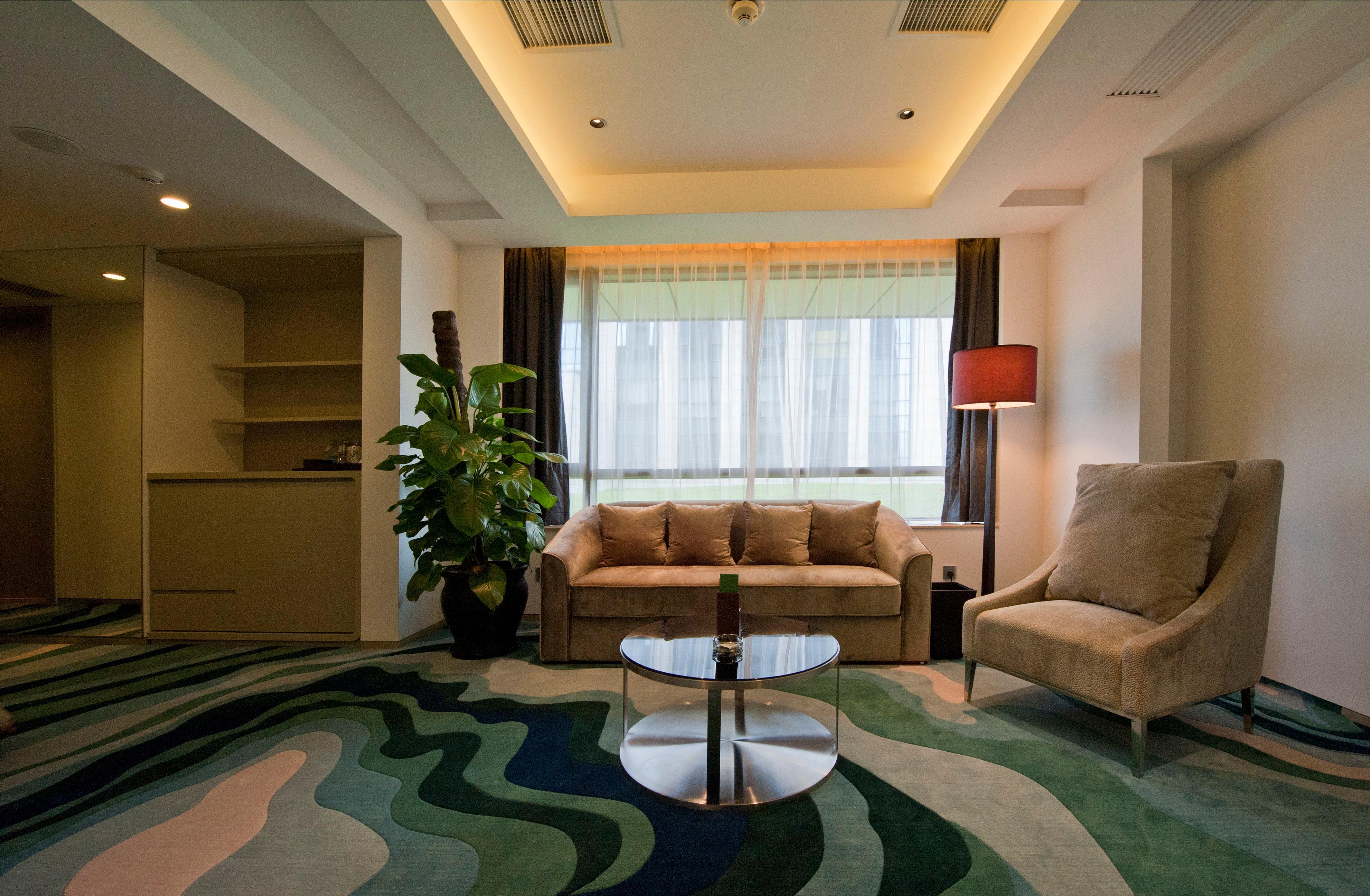 Holiday Inn Shanghai Songjiang, An Ihg Hotel - Miaoqian Street Kültér fotó